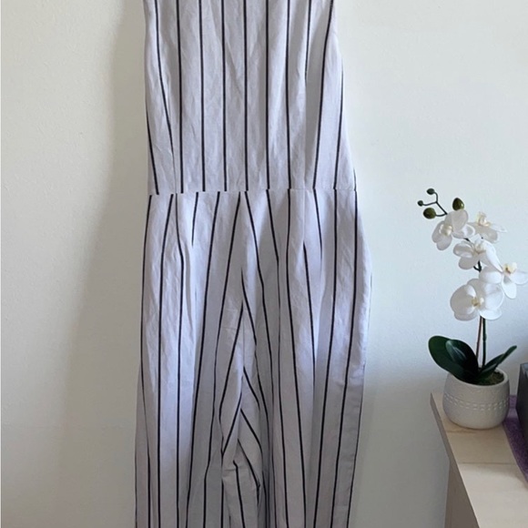 New Banana Republic Linen Jumpsuit 8 - Picture 4 of 4